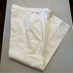 Liz Claiborne Lizwear. Women’s size 12, 100% cotton. Machine wash.